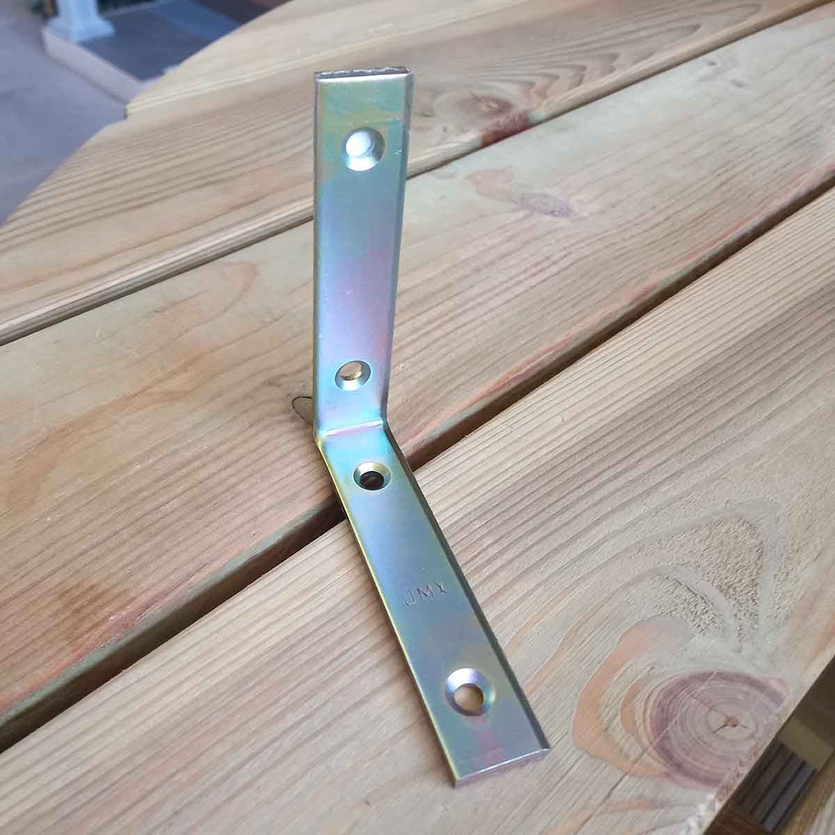 Γωνία σύνδεσης ξύλου 100 x 100 x 20mm ΓΩΝΙΑ 100 x 100 x 20mm | ΙΡΙΔΙΟ 4005