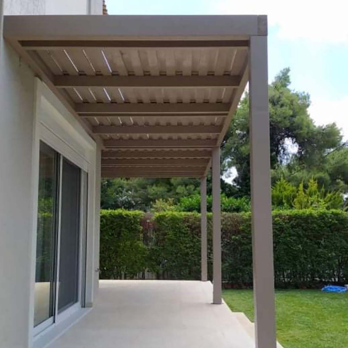 Ξύλινη πέργκολα με διπλή τάβλα 300 x 300εκ. 10-103004