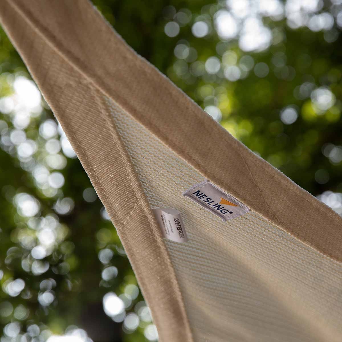 Τρίγωνο πανί σκίασης 285gsm γωνία 90° 4x4x5,7μ. Γκρι N506-090-34