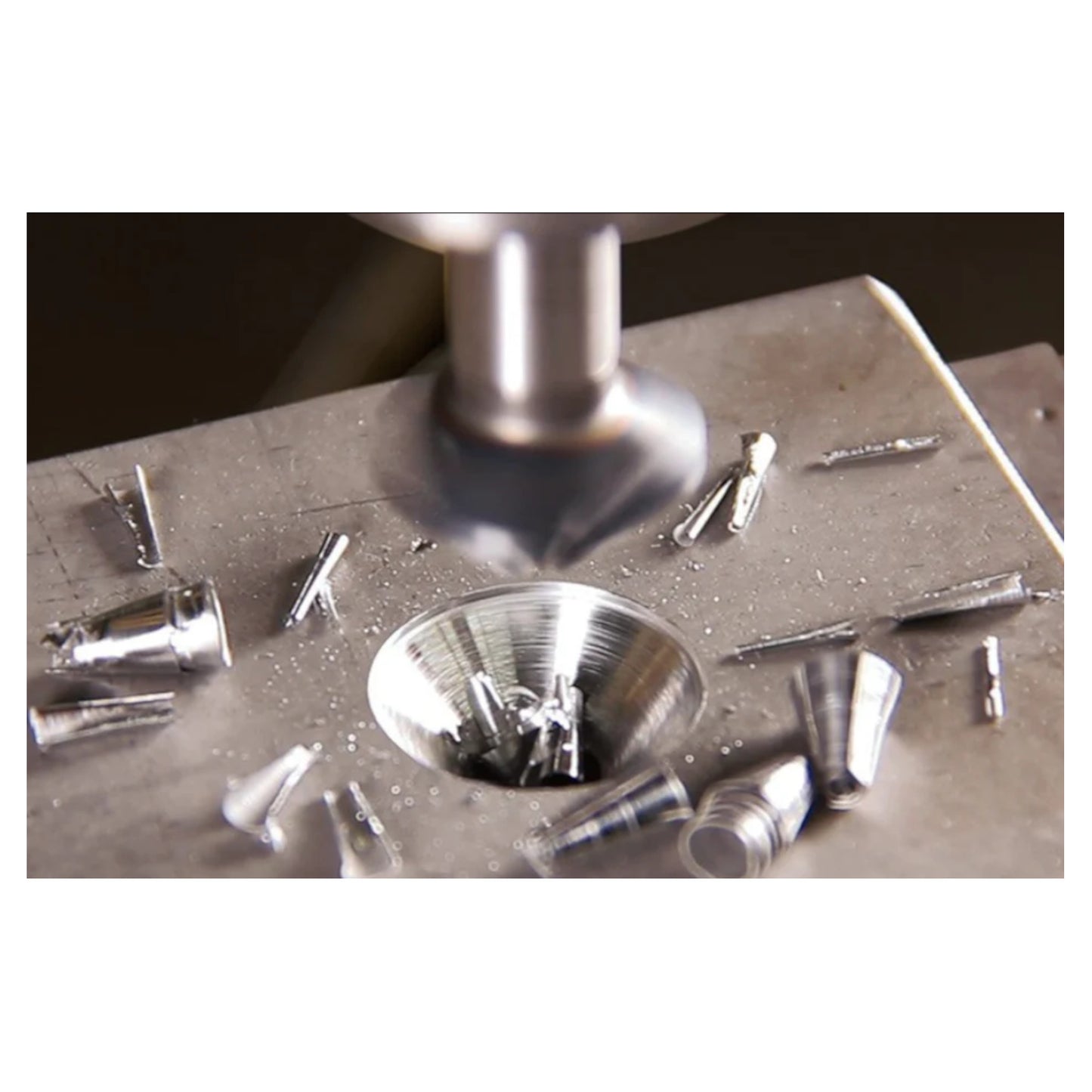 HELIX ΦΡΕΖΑ HSS-E Co 5% DIN 335 C 90° - 16.5MM-ΜΕΓΕΘΟΣ 754000005