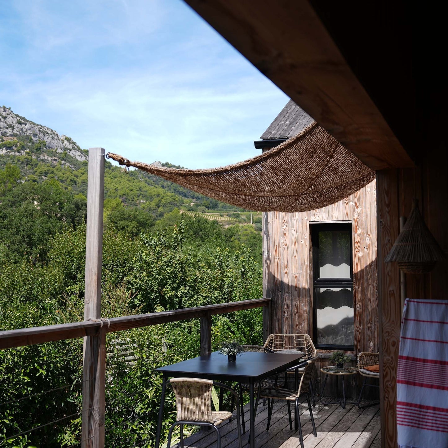 Τετράγωνο πανί σκίασης Κοκοφοίνικα | model 2 ΤΕΤΡΑΓΩΝΟ ΠΑΝΙ ΣΚΙΑΣΗΣ ΚΟΚΟΦΟΙΝΙΚΑ (ΕΝΙΣΧ. ΔΙΑΓΩΝΙΑ) 2m x 2m | M2 42325