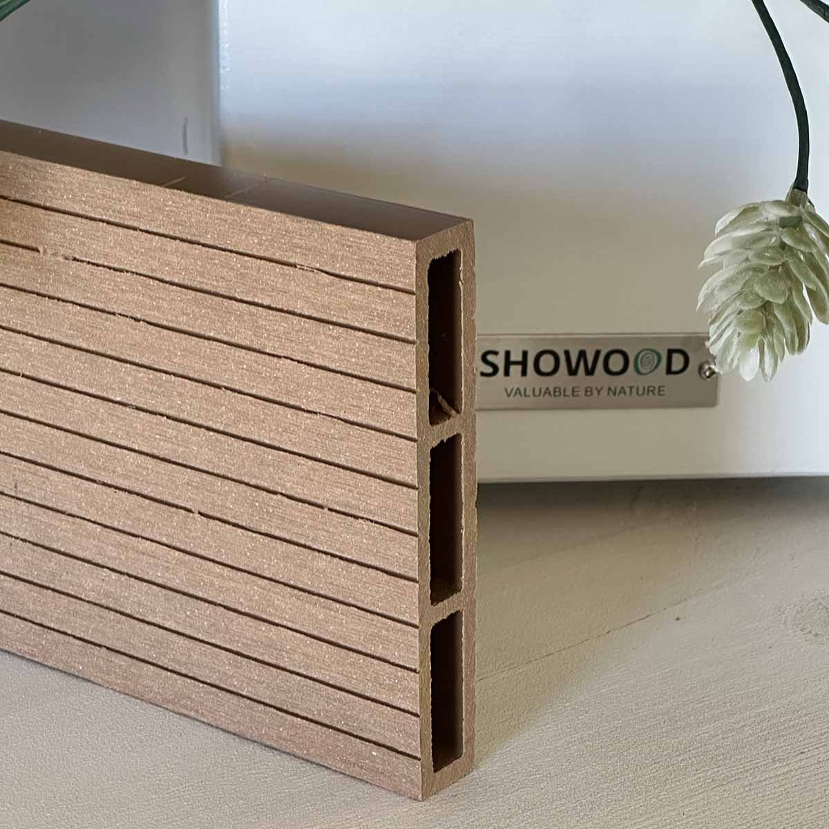 WPC σανίδα περίφραξης γραμμωτή 2 x 12 x 360εκ. | καφέ ανοιχτό 93634