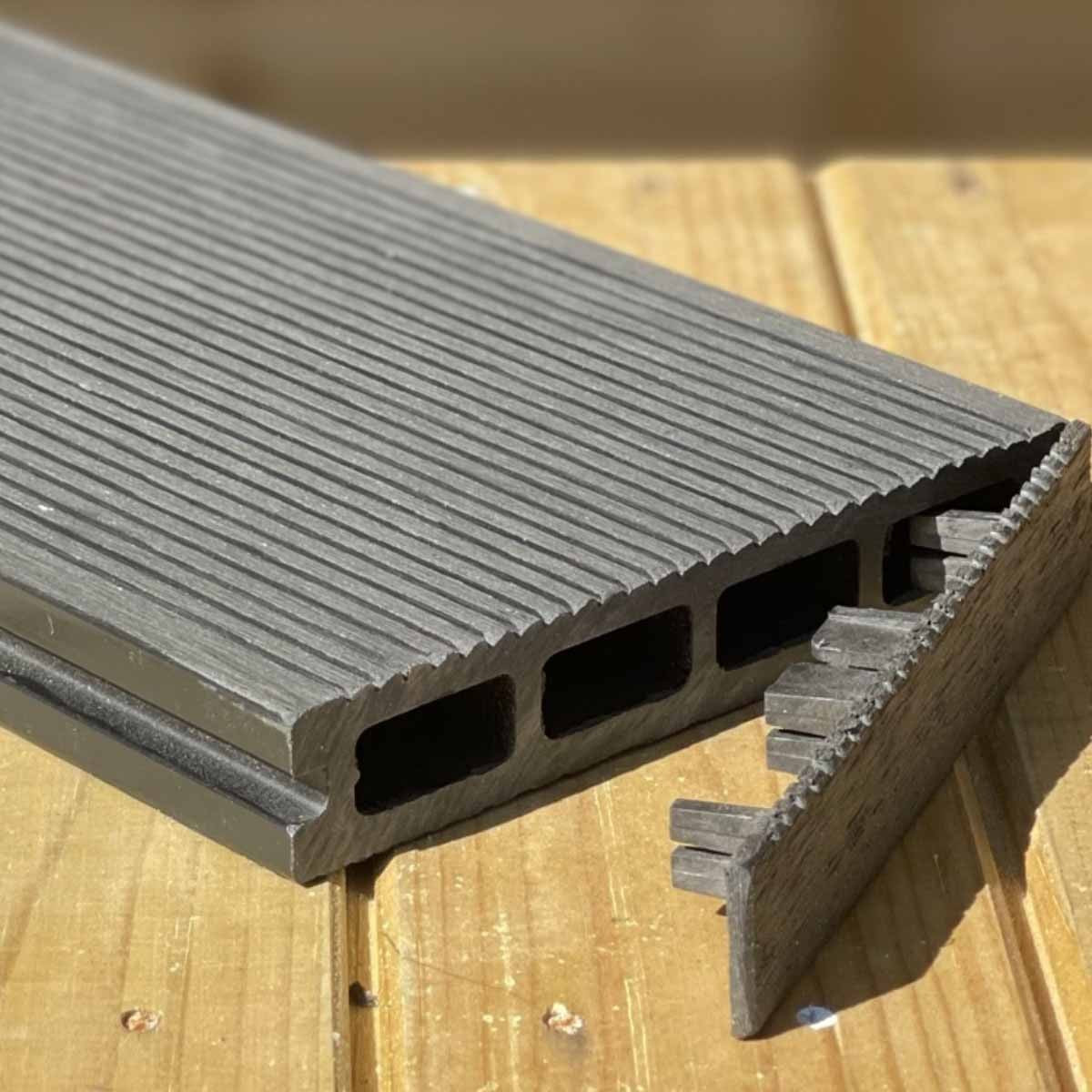 Τάπα WPC 3d wood 2,5 x 15εκ. | γκρι σκούρο 70248